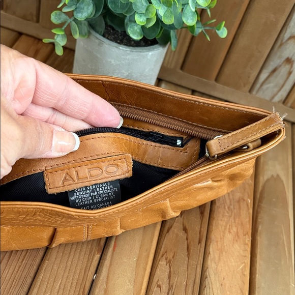 Aldo Camel Soft Leather Boho Chic Clutch Pleated - Picture 7 of 7